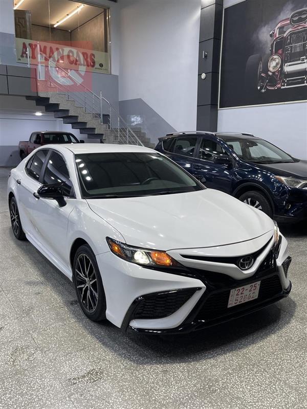 تۆیۆتا کامری 2023  بۆ فرۆشتن لە عێراق - دهۆک